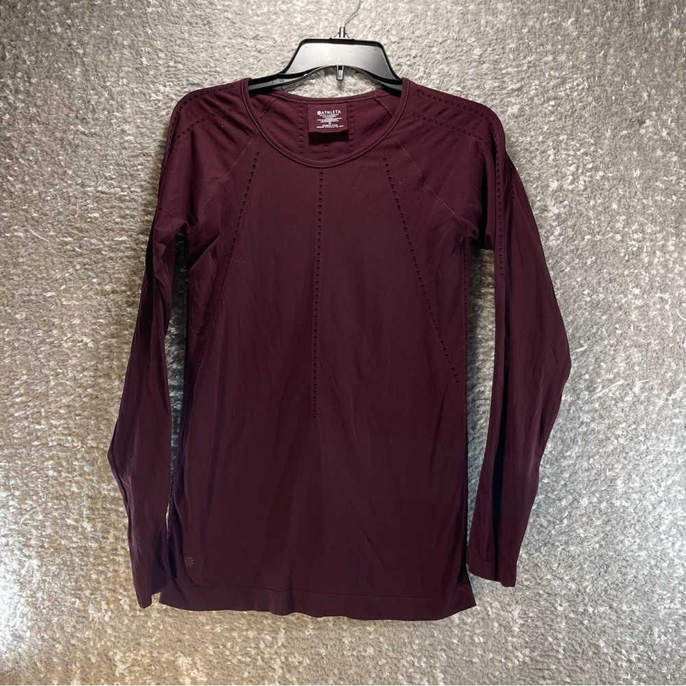 Athleta Burgundy Perforated Long Sleeve Foothill Top Small Nylon